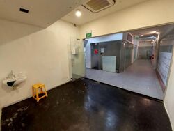 Icon@changi (D14), Shop House #584842271